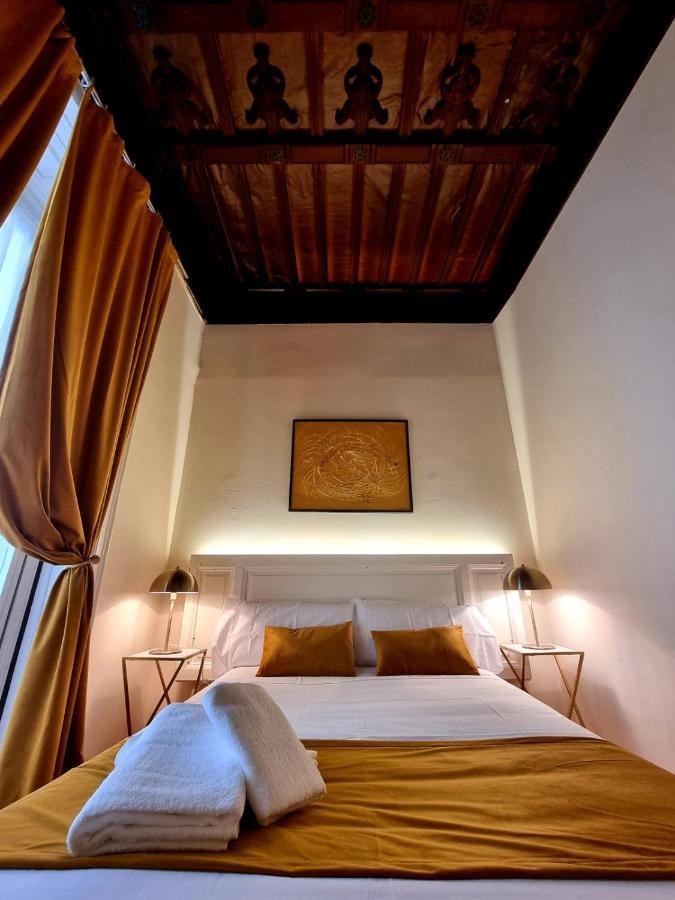 Hotel Le Petit Palü- Flora à Madrid Extérieur photo